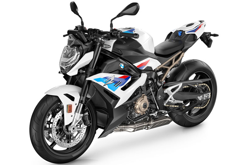 Naked bike mới nhất của BMW S1000R 2021 vừa về Việt Nam đã lên một loạt