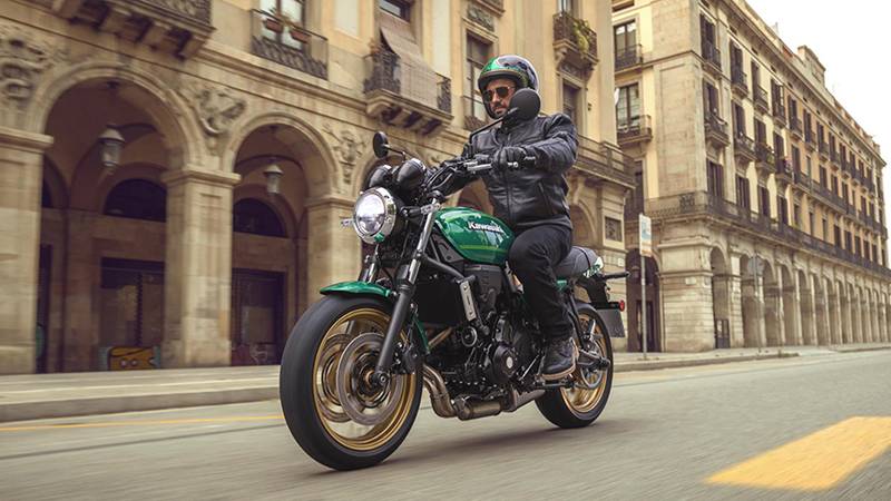 Kawasaki Z Rs Chi C Naked Bike M I Theo Phong C Ch C I N C Gi Kho Ng Tri U Ng