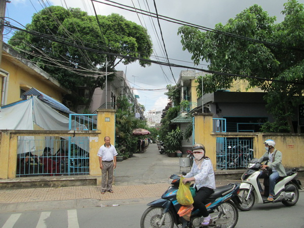 Bán nhà không bán cầu thang