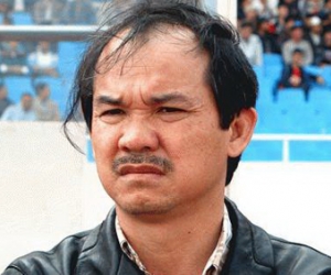 Bầu Đức: "Tránh vỏ dưa gặp vỏ dừa"