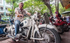 Vua mô tô Việt Nam lên báo nước ngoài