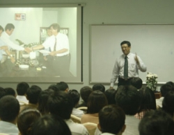 Ngày 28/3/2013: Chương trình đào tạo “Giải pháp bán hàng - chìa khóa thành công”