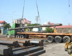 Vật liệu xây dựng kéo nhau ‘làm giá’ 