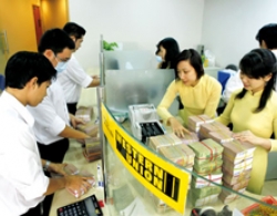 Kiều hối vào ngân hàng nhiều hơn
