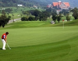 Hà Nội yêu cầu rà soát các dự án sân golf