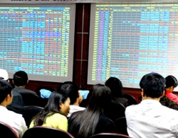 Hàng loạt công ty chứng khoán biến mất khỏi thị trường