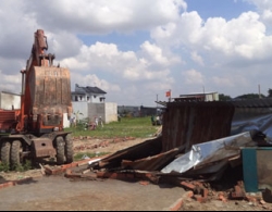 “Tuyên chiến” với nhà không phép
