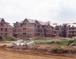 Kinh doanh BĐS: Luật chồng luật, DN không tỏ đường đi