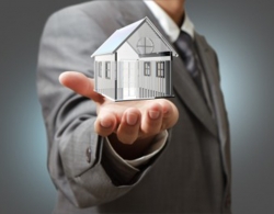 Người nước ngoài có thể bảo vệ quyền lợi của mình đối với BĐS do người Việt Nam đứng tên
