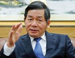 
                    Bo truong Bui Quang Vinh: GDP co the giam 0,8-1,2% do gia dau                