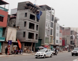 
                    Dep loan nha sieu mong, sieu meo phai tu quy hoach                