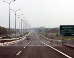 
                    Gan 8.313 ty dong xay duong cao toc Bien Hoa-Vung Tau                