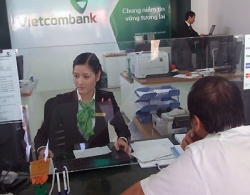 
                    Ngan hang ha lai suat truoc mua cao diem                