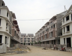 
                    Tin nhan quang cao nha dat tan cong khach hang                