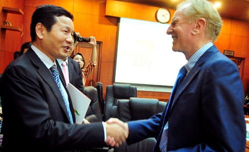 Cựu CEO Apple: 'Muốn thành công phải dám thất bại'