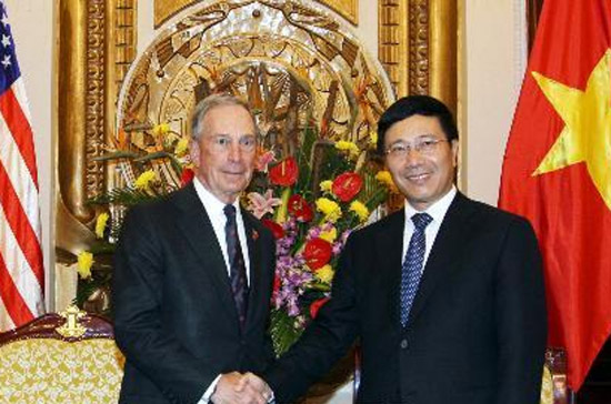 Một ngày của tỷ phú Bloomberg tại Việt Nam