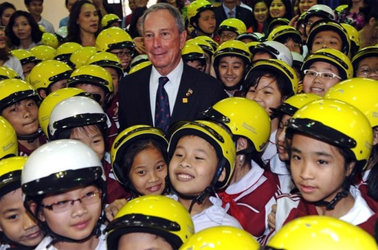 Một ngày của tỷ phú Bloomberg tại Việt Nam