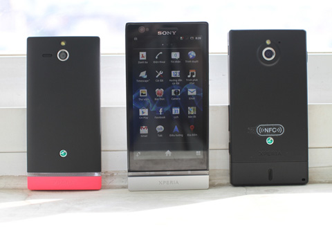 Bộ ba Sony Xperia 2012 so dáng