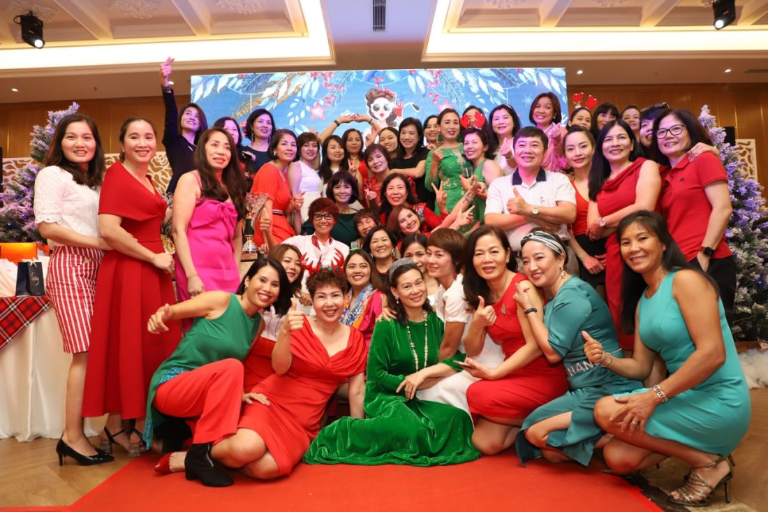 charming-christmas-buoi-outing-am-cung-cua-clb-ladies-golf-beauty-club