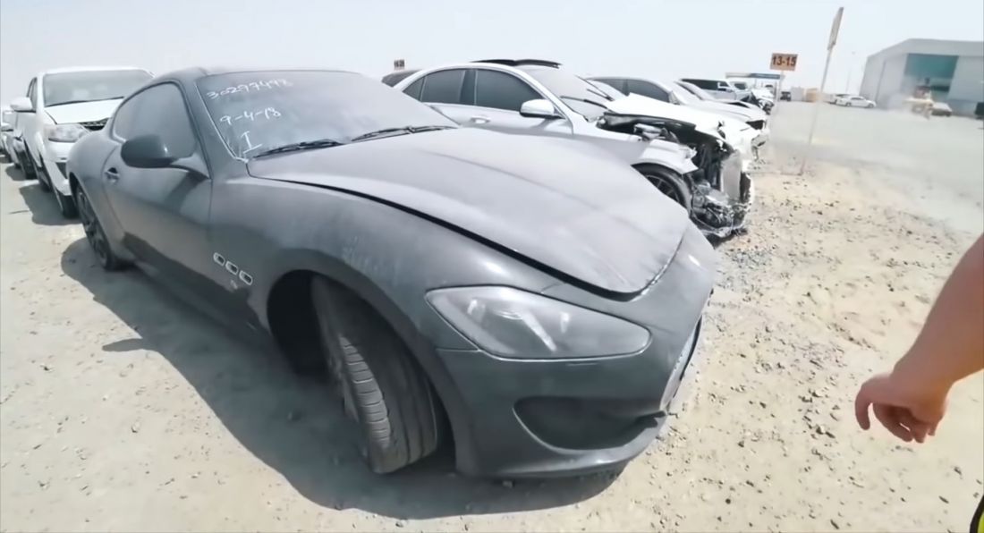 Vì sao ở Dubai có nhiều xe sang và siêu xe bị vứt bỏ như rác ...