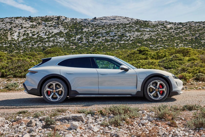Porsche và ý tưởng về một chiếc xe taycan mui trần