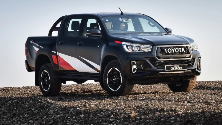 Quyết đấu Ford Ranger Raptor, Toyota Hilux chuẩn bị tung bản thể thao hoàn toàn mới
