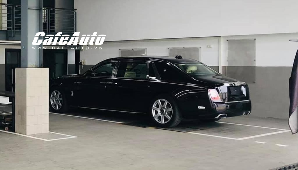 Dàn xe đắt đỏ của CEO nghìn tỷ Nguyễn Phương Hằng Toàn RollsRoyce với  Bentley