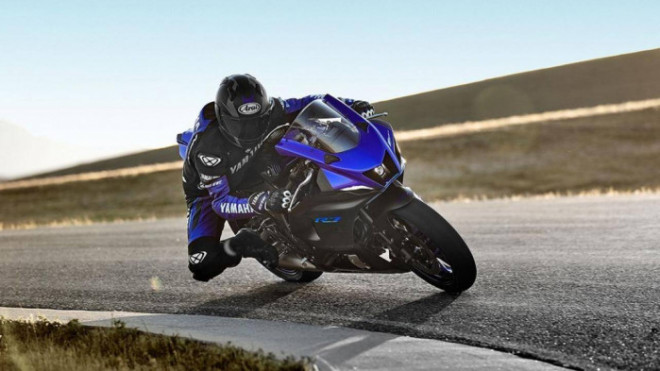 Toga R7 Yamaha R7 sắp đặt chân đến Việt Nam với giá khởi điểm từ 250 triệu