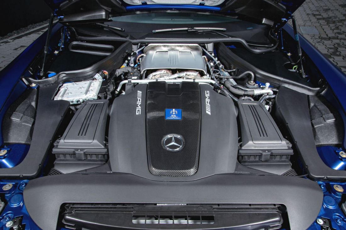 mercedes-amg-gt-r-roadster-do-cuc-manh-hon-800-ma-luc