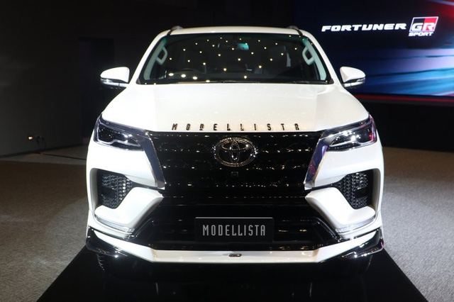 toyota-fortuner-co-them-bien-the-la-bot-chat-the-thao-hon