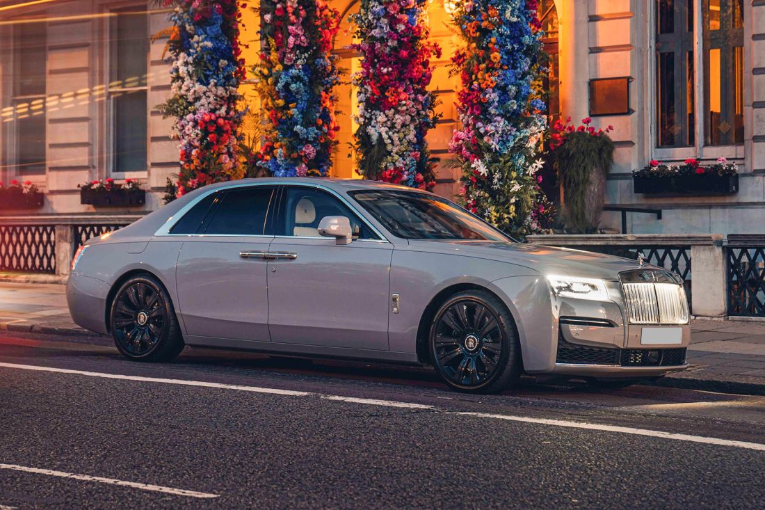 Hơn 9 tỷ là có siêu sang RollsRoyce Ghost Serie I sau 10 năm sử dụng  XEHAYVN  YouTube