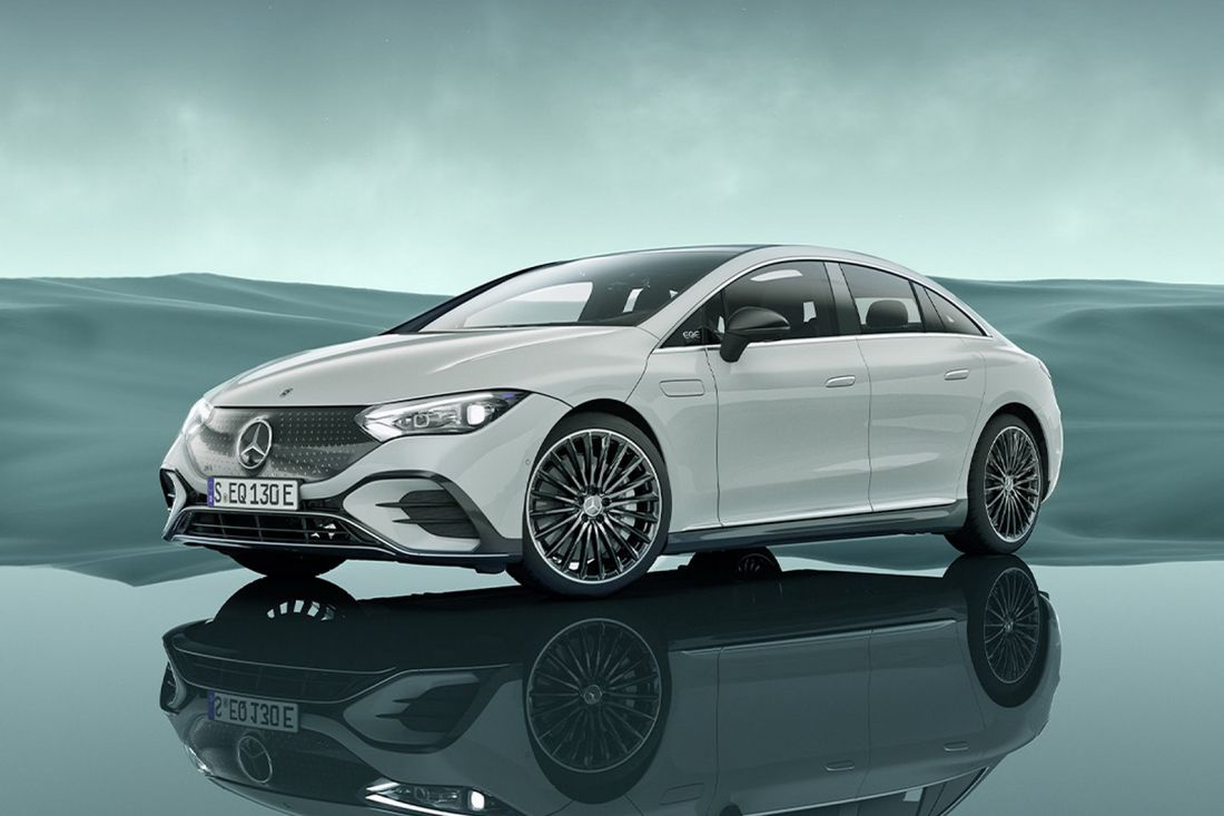 Mercedes-Benz EQE ra mắt: 1 lần sạc đi gần 700 km, sạc từ 10 lên 80% chỉ 31 phút