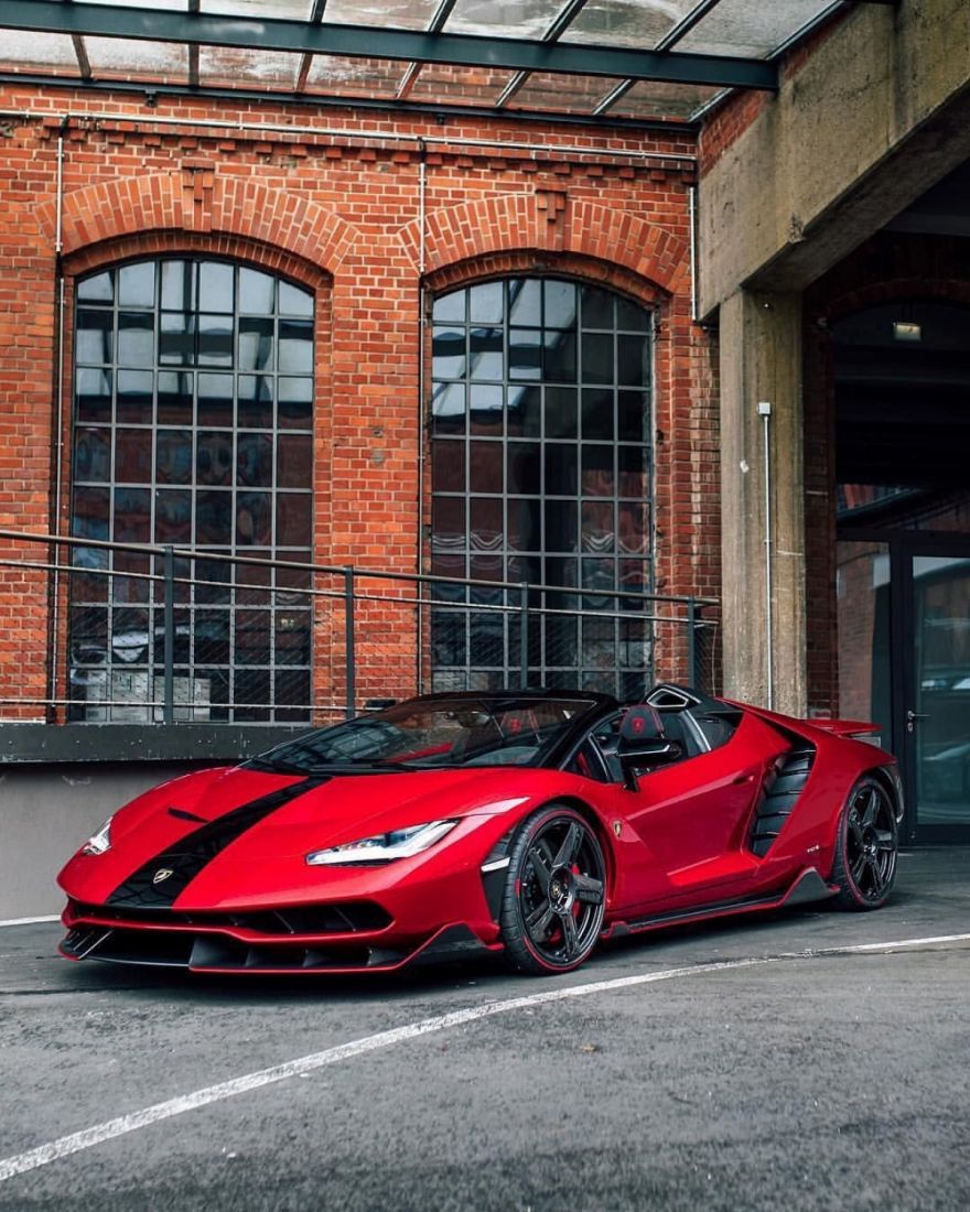 Lamborghini-Centenario-Roadster