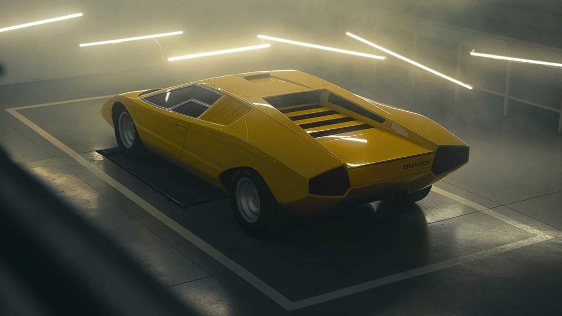 Lamborghini-Countach-LP-400