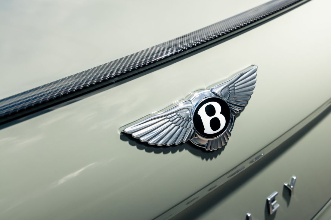 Bentley-Flying-Spur-V8-Mulliner