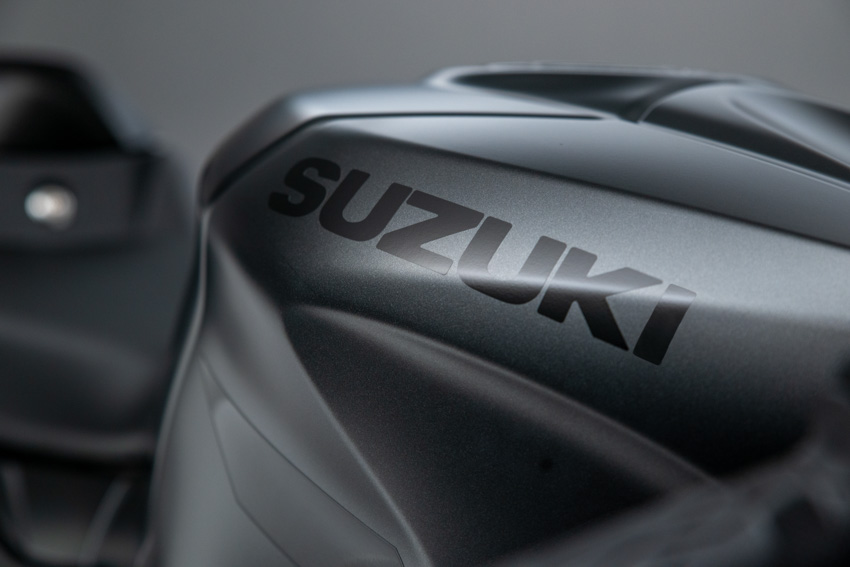 Suzuki-GSXR1000R-Phantom
