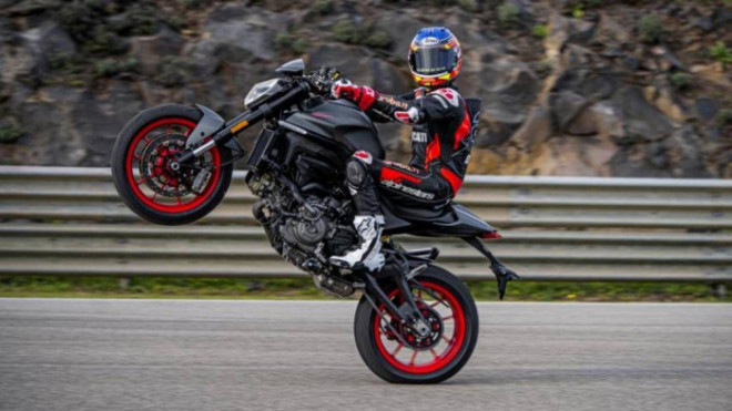 Ducati Monster 2022