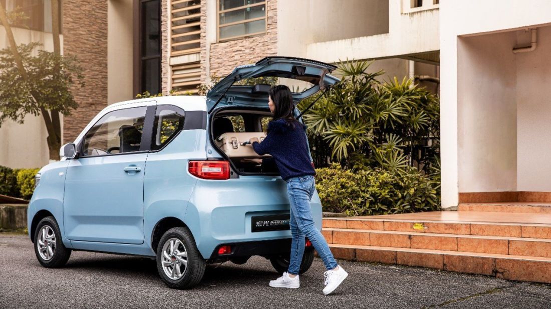 xe-dien-wuling-hongguang-mini-ev-sap-ra-mat-dong-nam-a-gia-chi-tu-100-trieu-dong