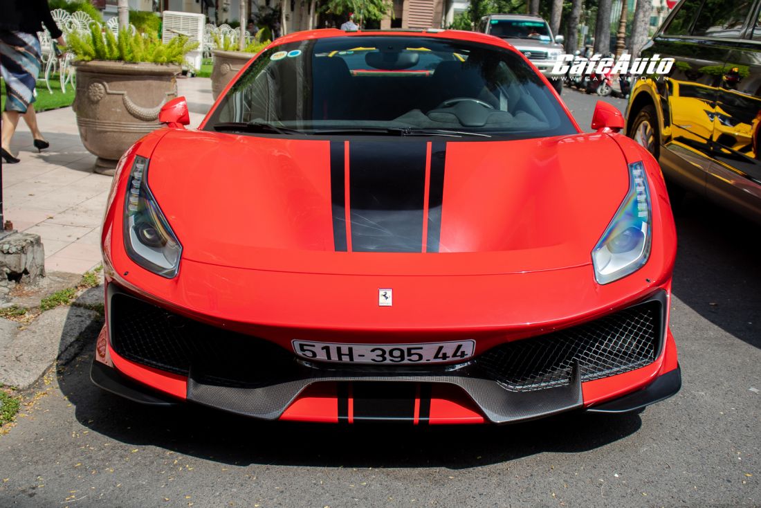 vi-sao-gia-tri-cua-ferrari-458-ngay-cang-tang-vuot-xa-ferrari-488