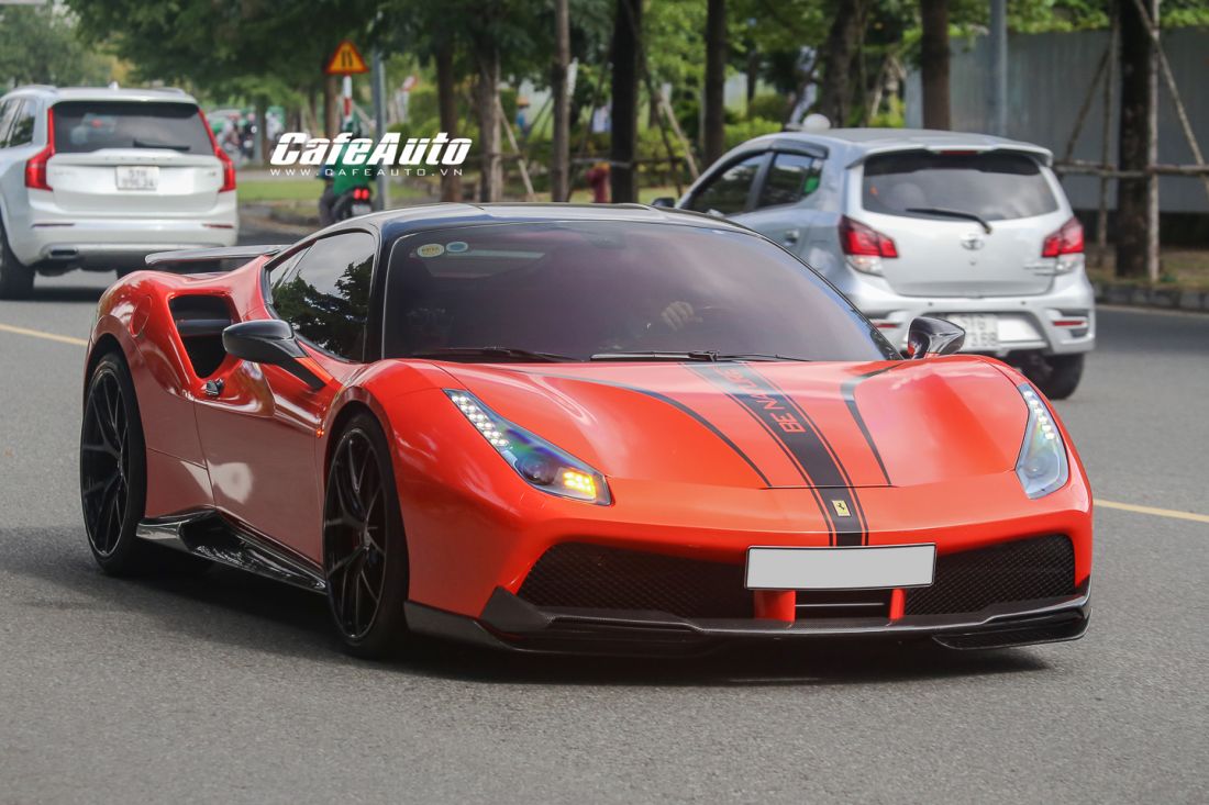 vi-sao-gia-tri-cua-ferrari-458-ngay-cang-tang-vuot-xa-ferrari-488