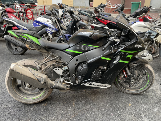 Số phận chiếc Kawasaki ZX-10R hot nhất mạng xã hội thời gian gần đây sẽ ra sao?