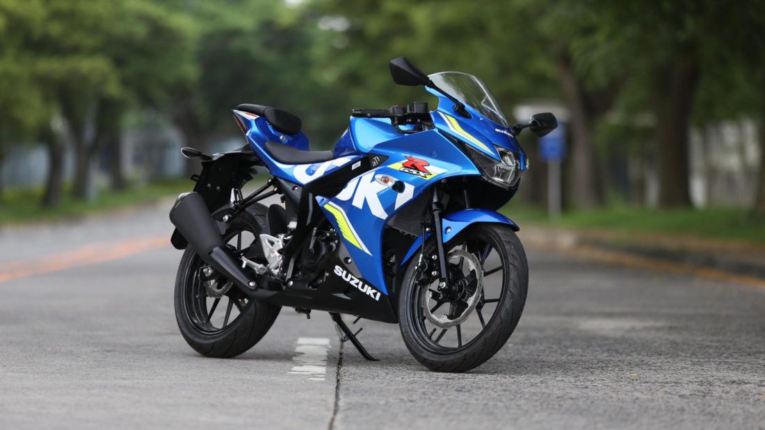  Para estimular las ventas, muchos modelos de motocicletas Suzuki admiten el registro, incluidas las motocicletas GSX.