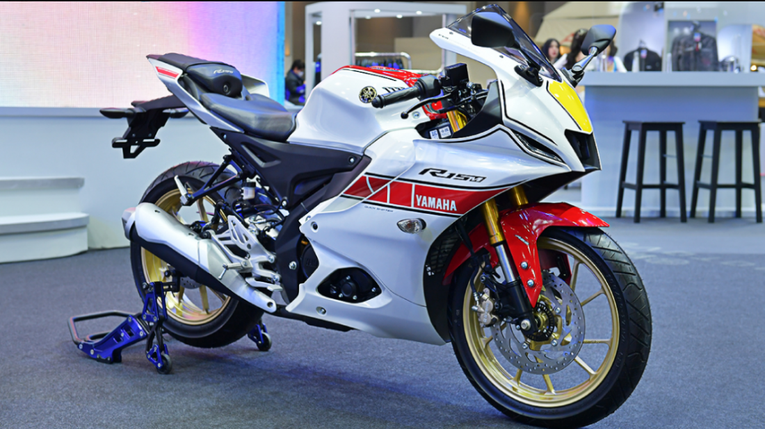 YZF-R15M Connected-ABS WGP 60th Anniversary.cafeauto