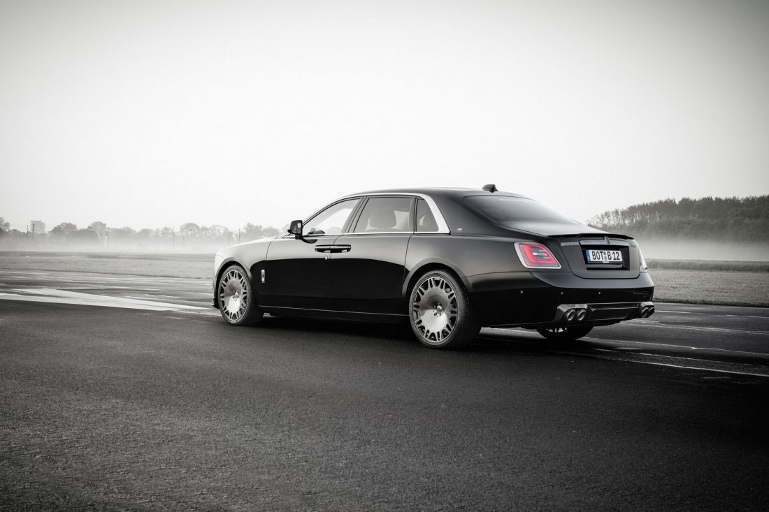 Rolls-Royce Ghost 2022 độ Brabus 700: sedan sang trọng dành cho người yêu  tốc độ 