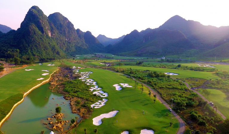 stone-valley-golf-resort-san-golf-kim-bang-ha-nam-da-duyet