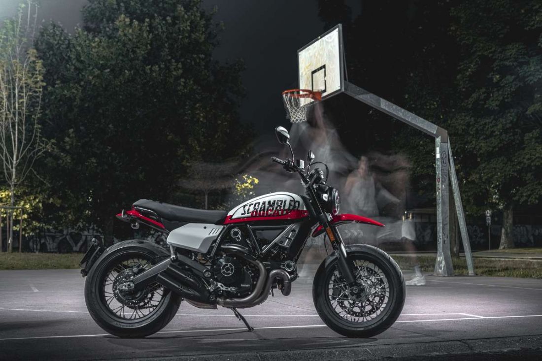 Ducati Scrambler Urban Motard 2022-Cafeauto-5