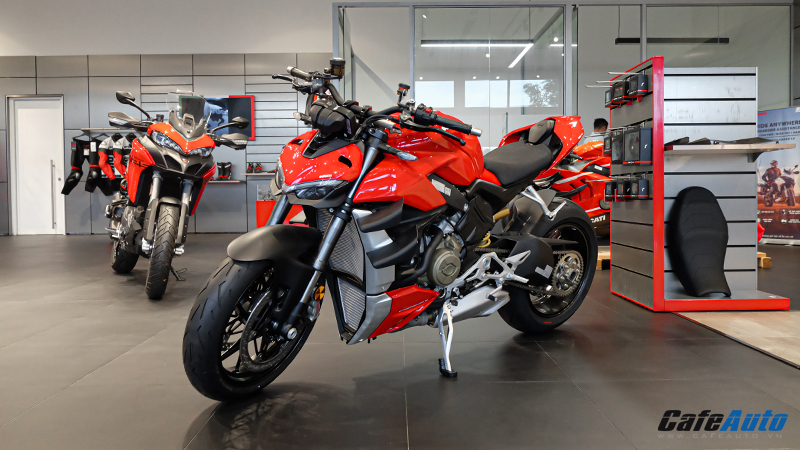 Ducati Streetfighter V4 S 2021 có giá khoảng 20295 bảng  Tạp chí Giao  thông vận tải