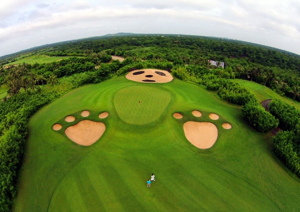 Khám phá tổ hợp sân golf lớn nhất thế giới - vừa vĩ đại vừa kỳ thú! -  