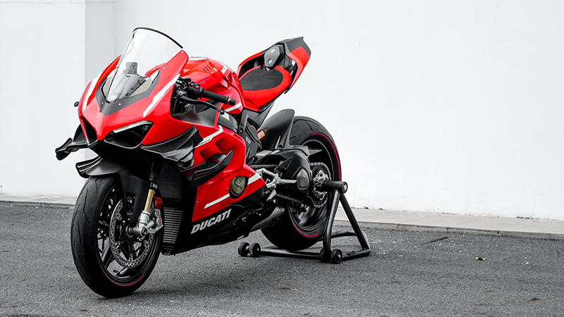 Ducati Panigale V4  Siêu mô tô mạnh nhất lịch sử