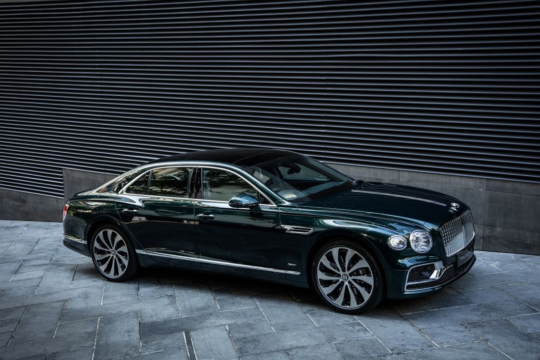 bentley-flying-spur-hybrid-2022-malaysia-cafeautovn-12